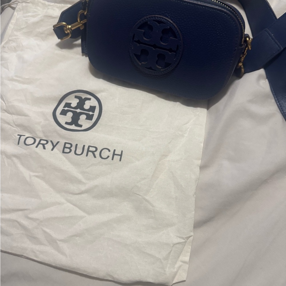 Tory Burch Deep Navy Pebbled Leather Crossbody Camera Bag